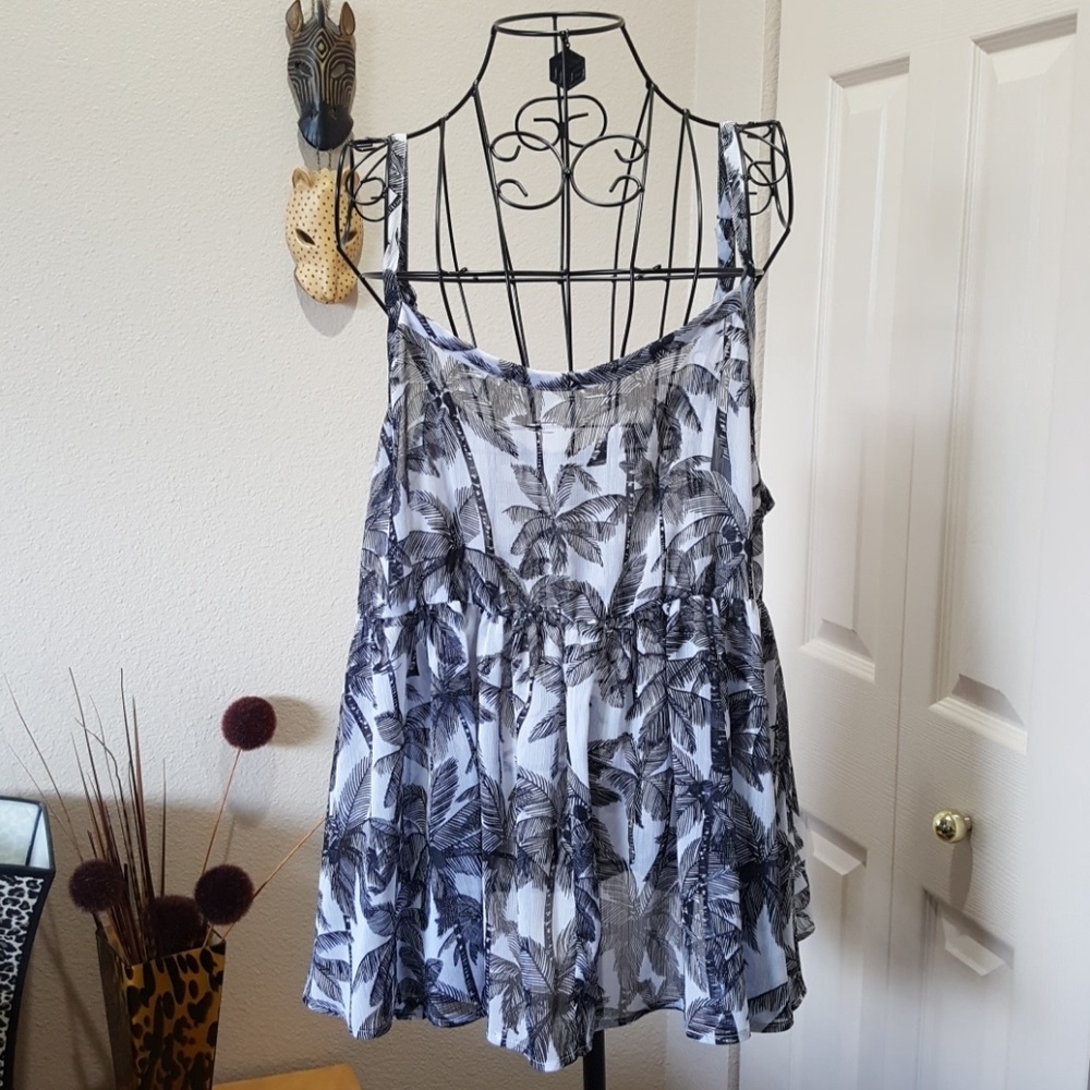 Plus Size Flowy Tank